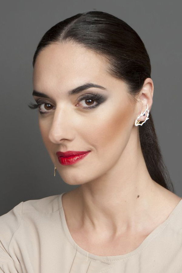 et billede af Noni Dounia