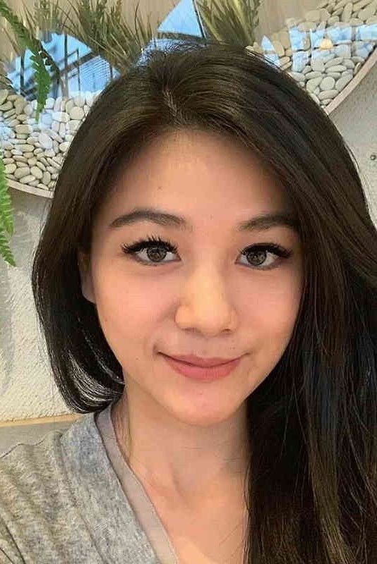 et billede af Natasia Rorencya