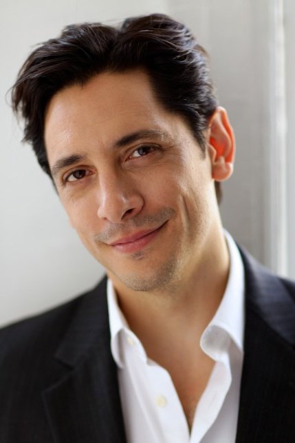 et billede af Ariel Shafir