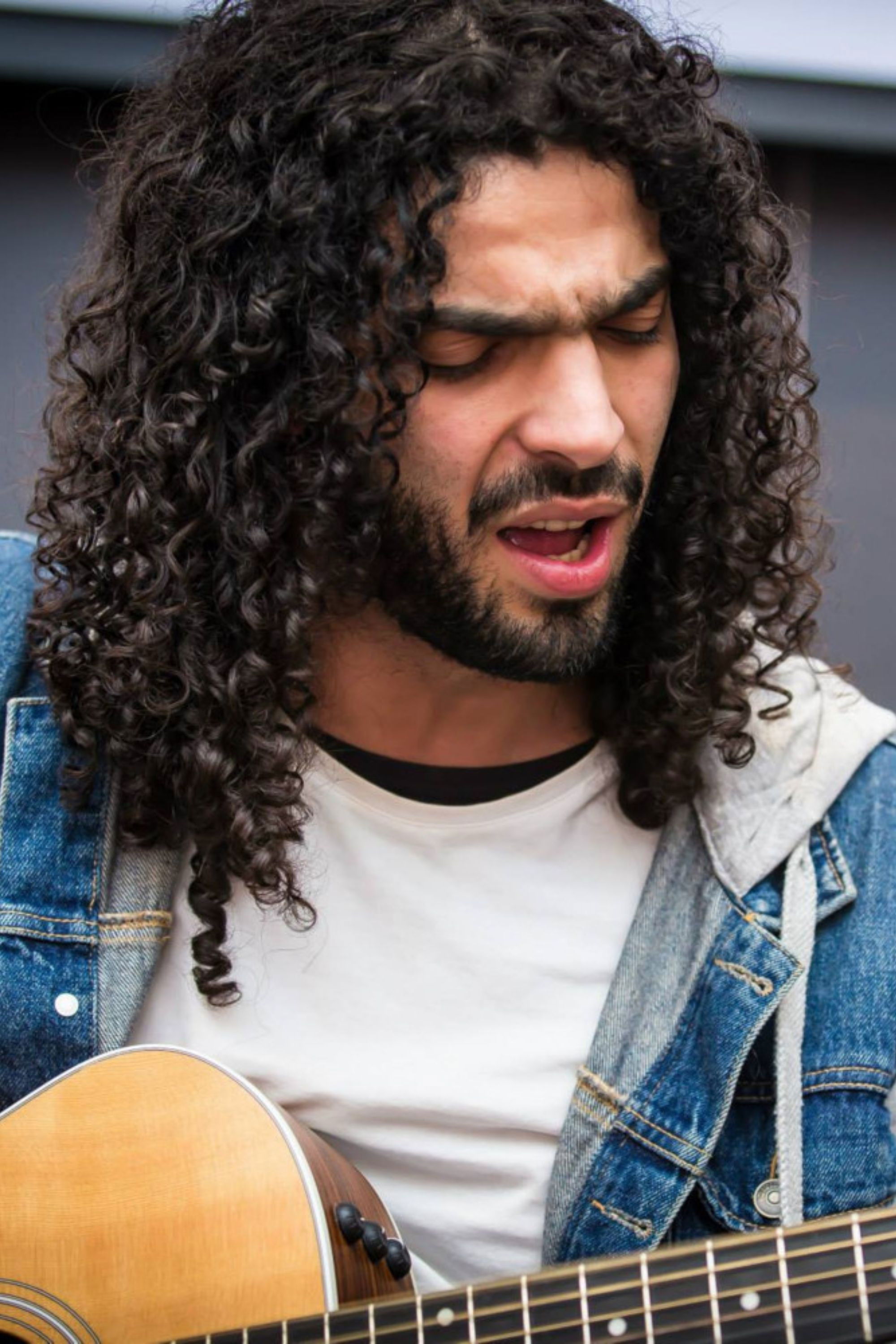 et billede af Ramy Essam