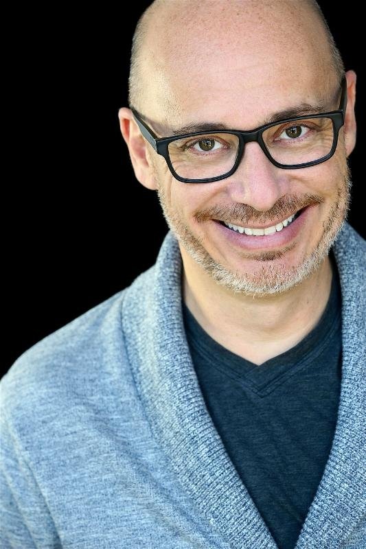 et billede af Paul Tigue