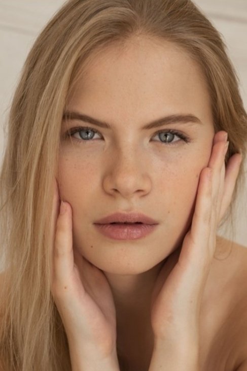 et billede af Isis Guillaume