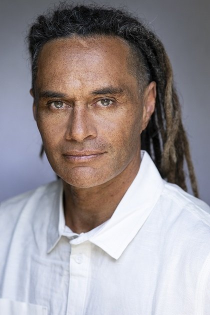 et billede af Matt Bennett