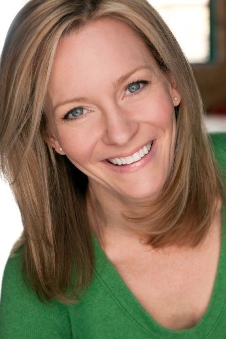 et billede af Joanie Stewart