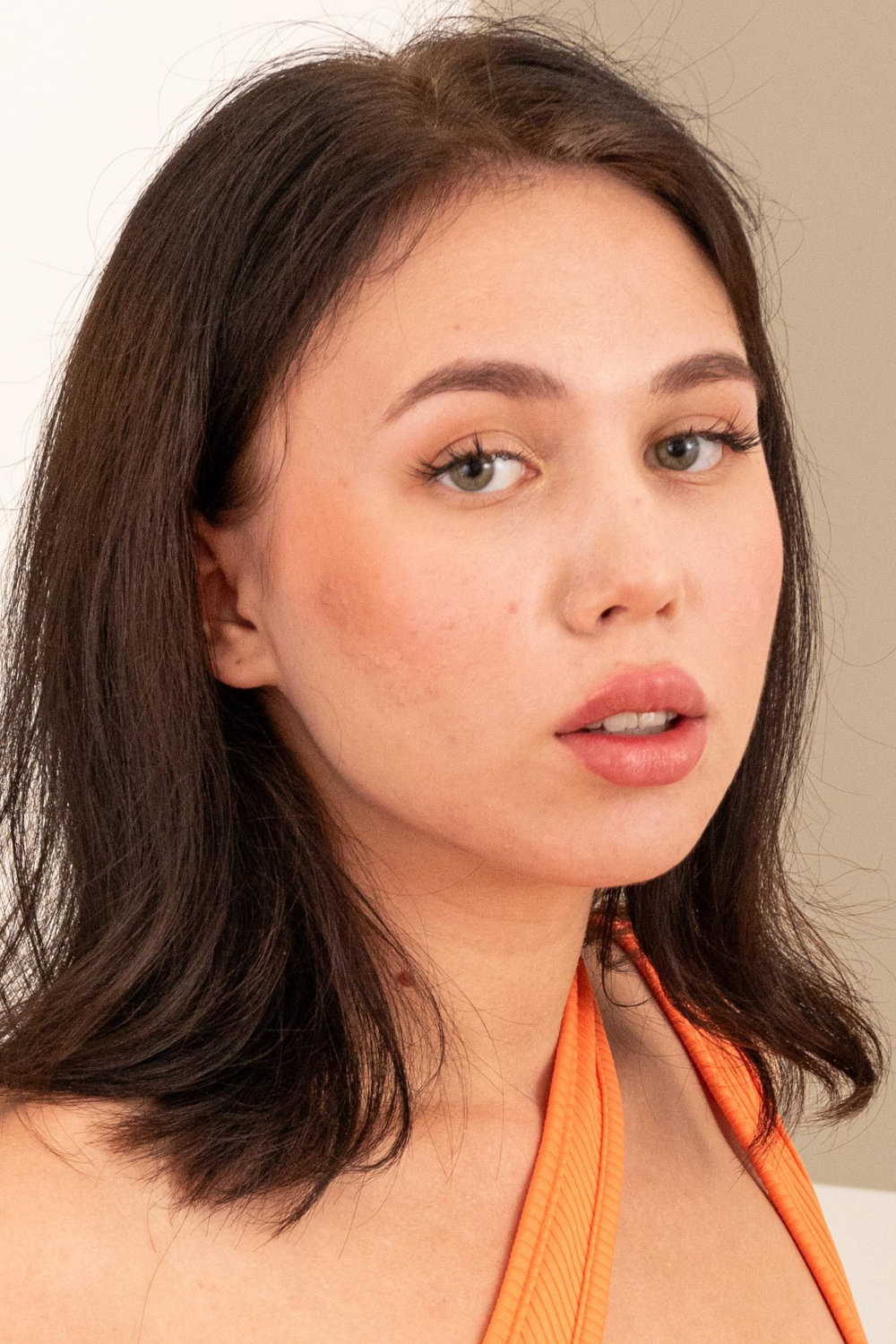 et billede af Kathy Through