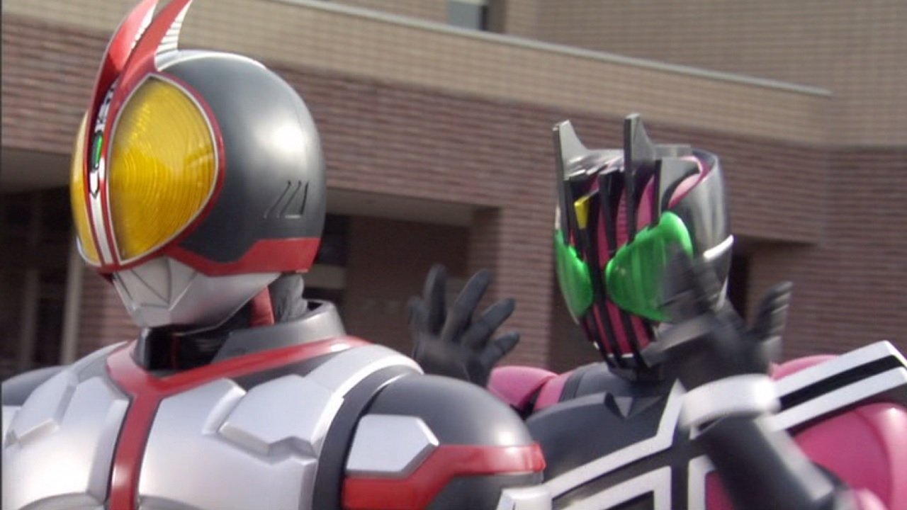 Kamen Rider Season 19 :Episode 11  555 Faces, 1 Treasure