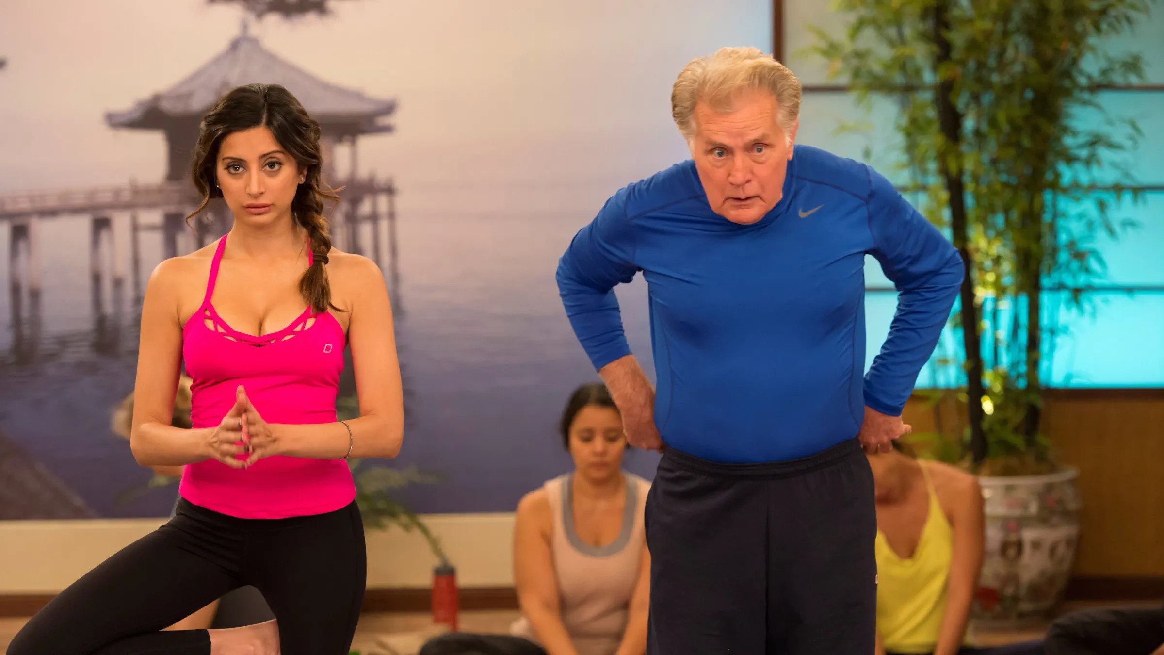 S2E34 · Charlie and the Sting