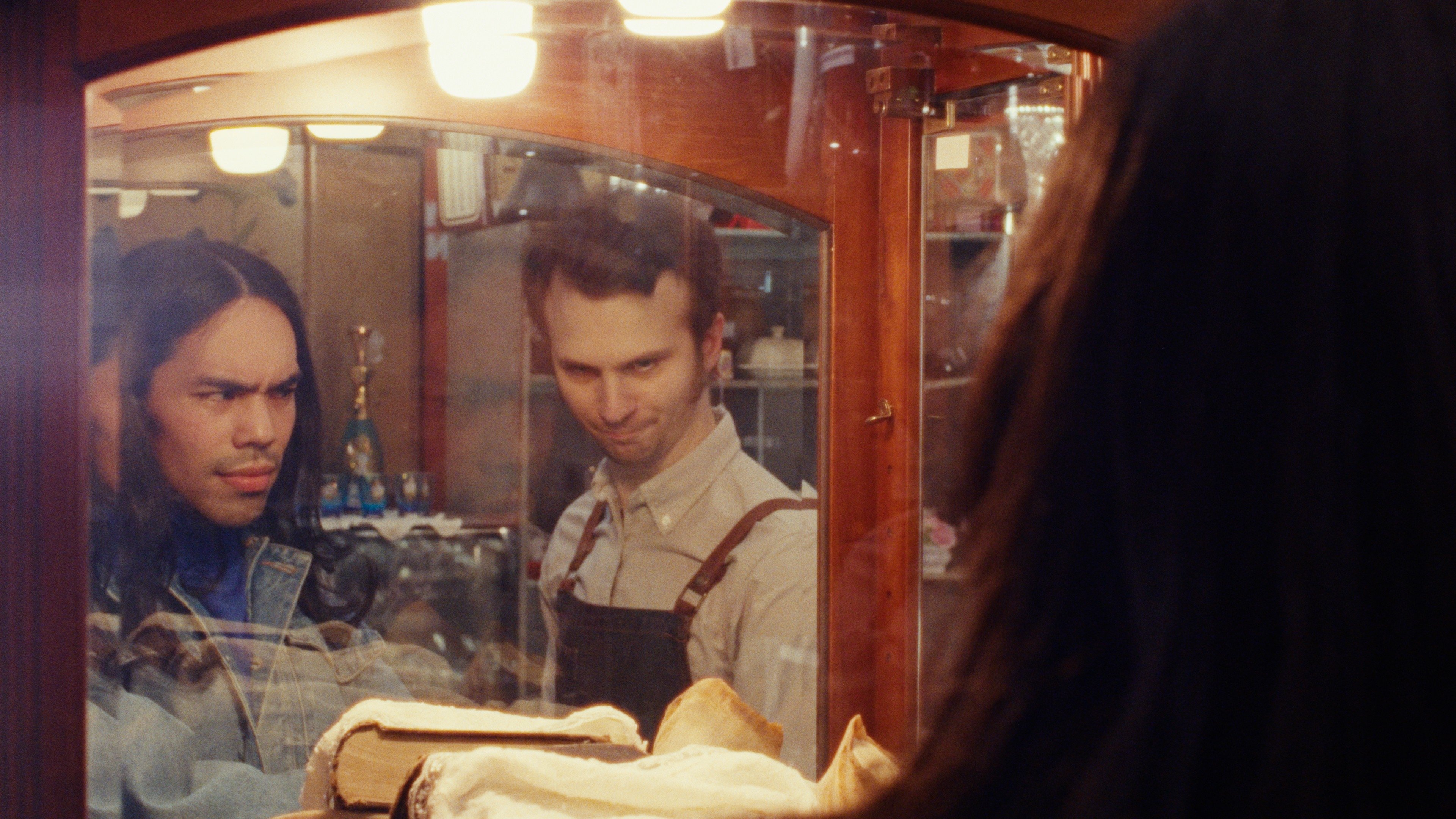 Imagem do Filme The Shroud