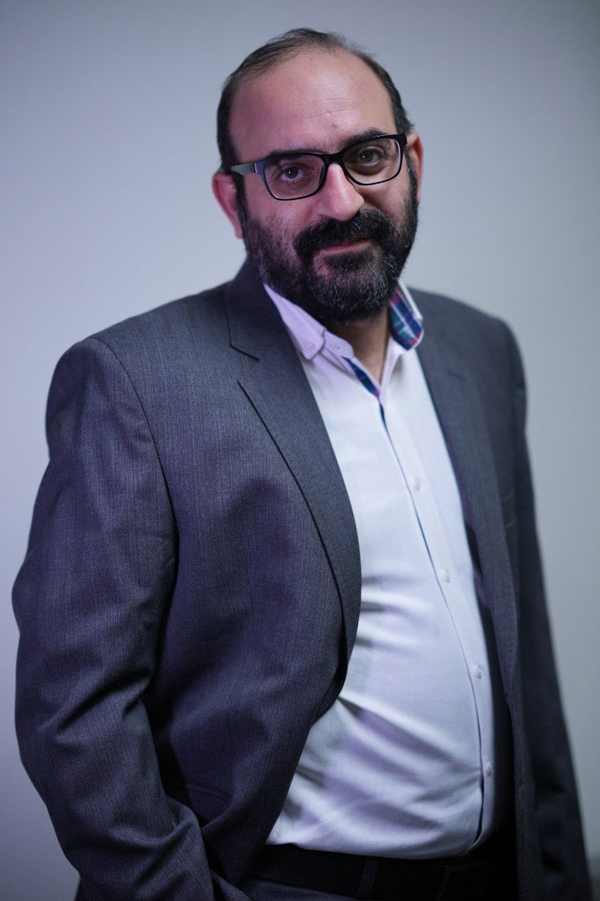 et billede af Amir Mashhadi Abbas