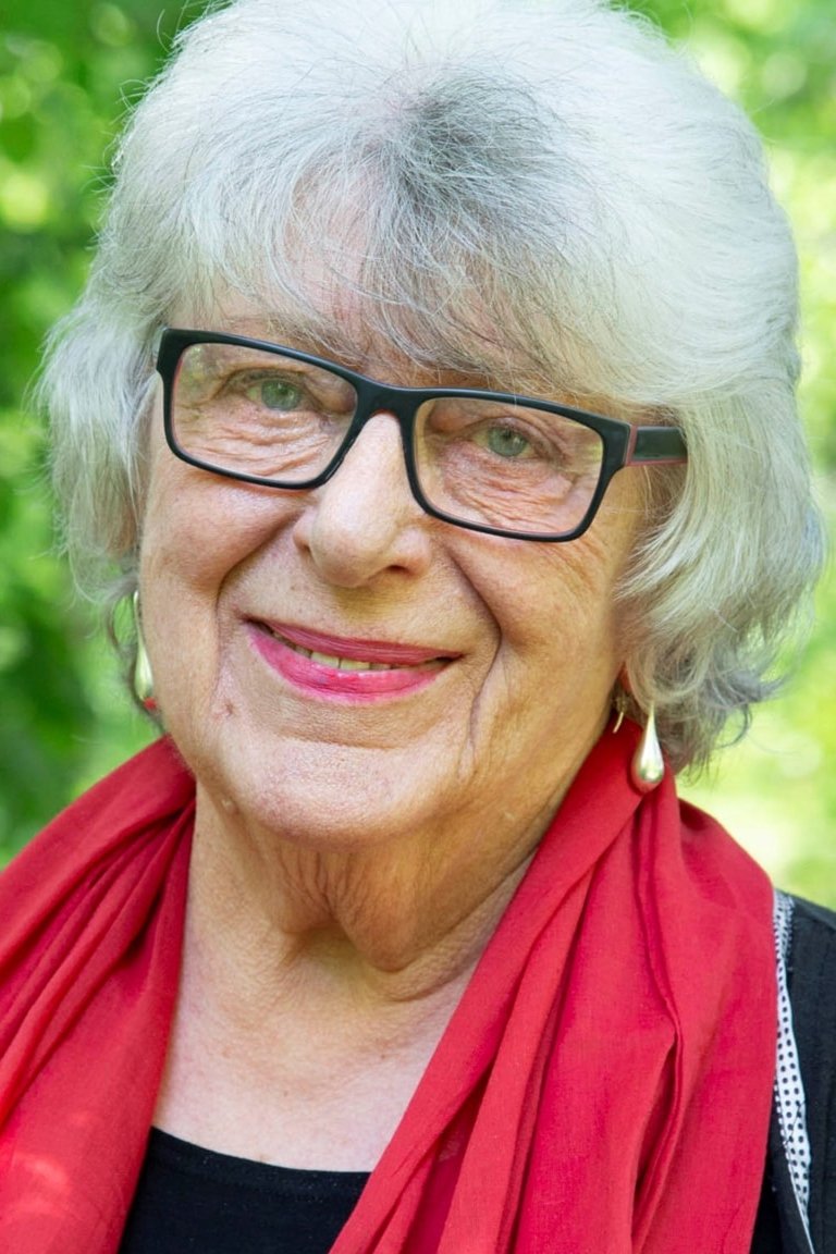 et billede af Katinka Faragó