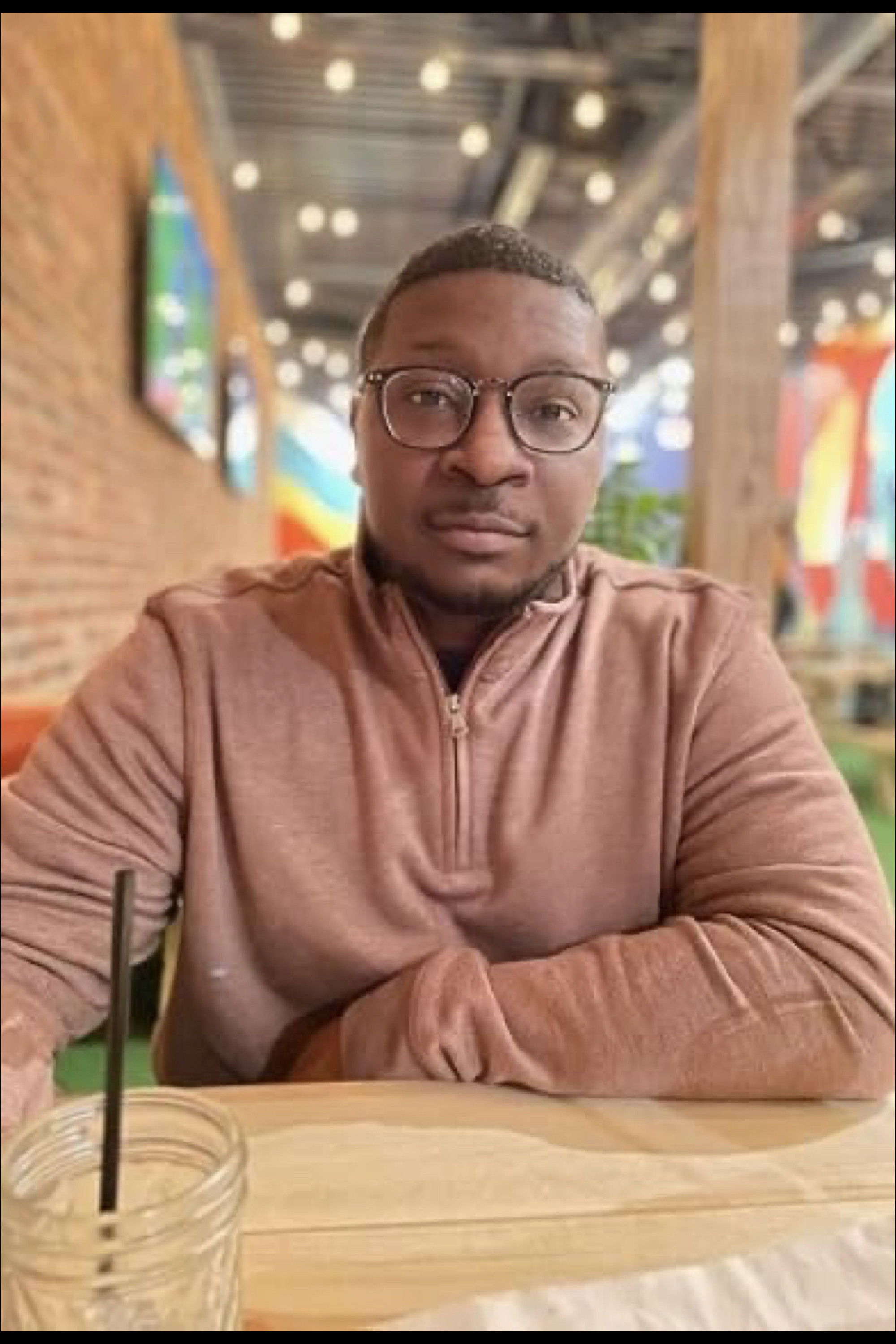 et billede af Brandon Lampley