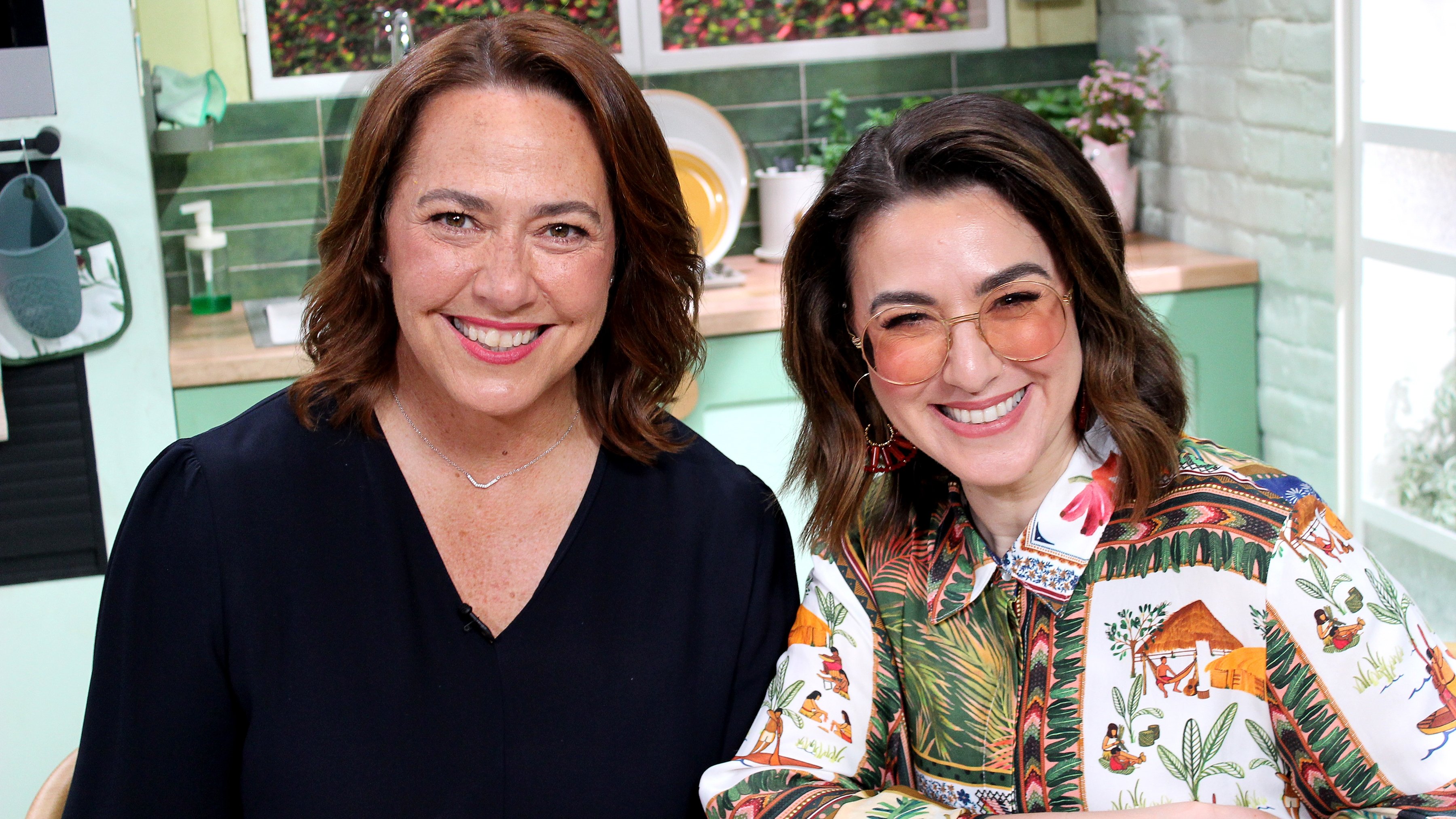 A Bite to Eat with Alice 1x28