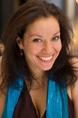 et billede af Suehyla El-Attar Young