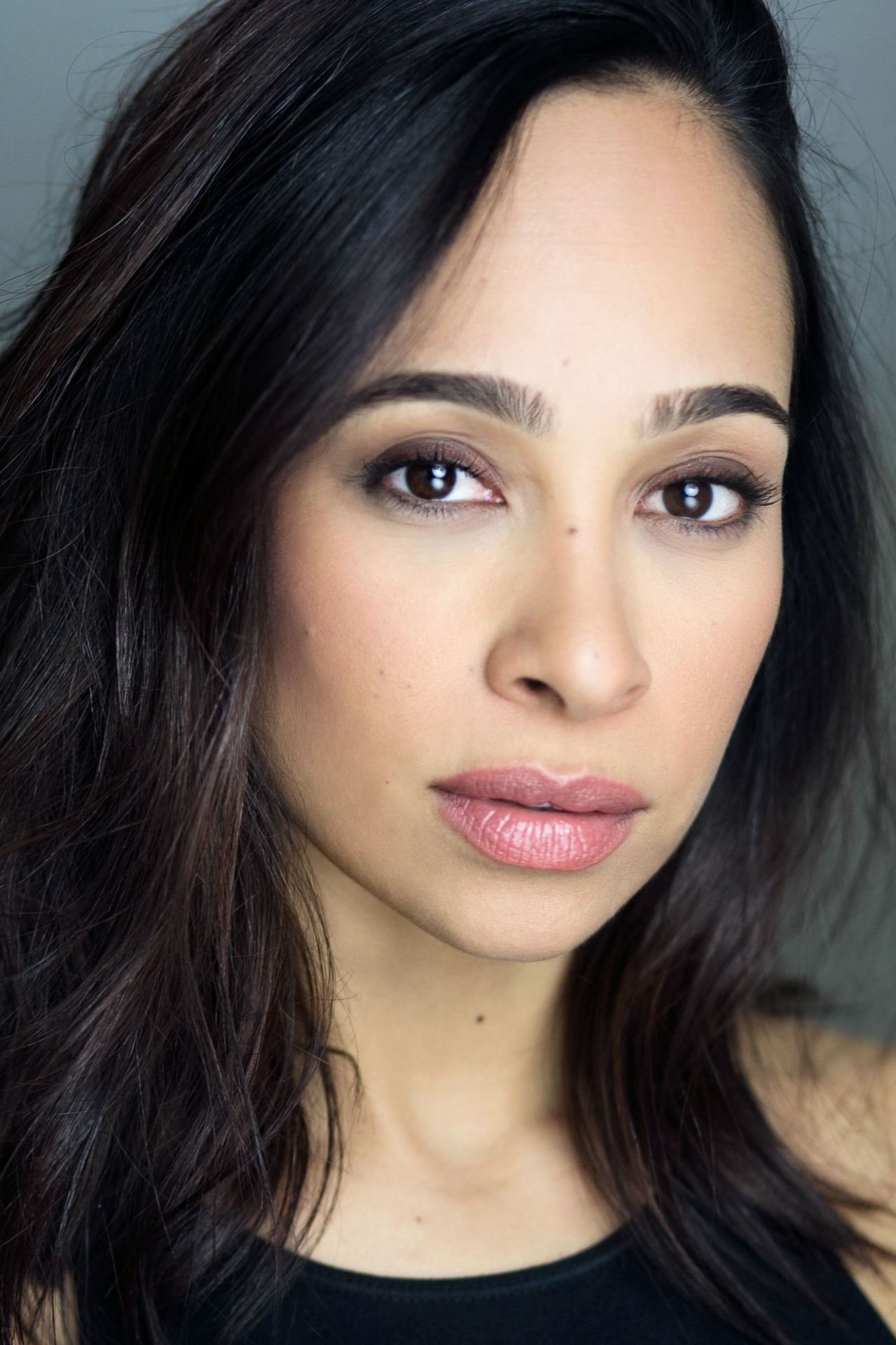 et billede af Yani Marin