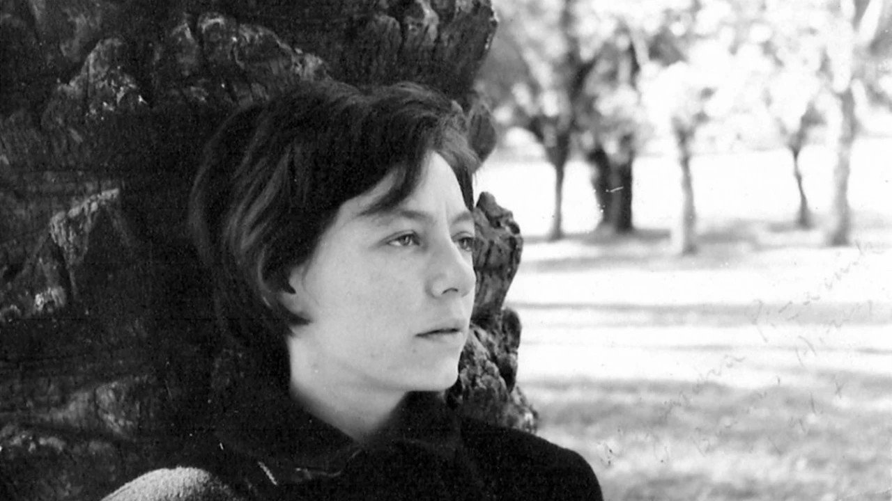 Alejandra (2013)