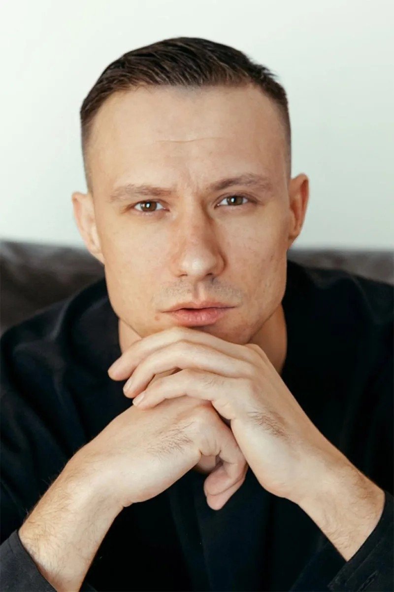 Roman Gajdamak backdrop