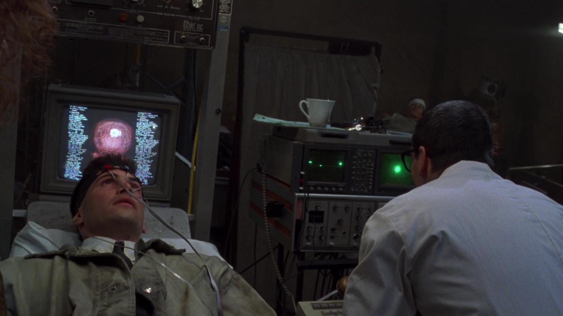 Johnny Mnemonic (1995)