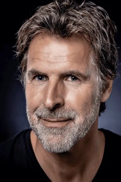 et billede af Toine van Peperstraten