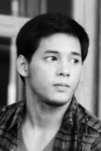 et billede af Dominic Roco