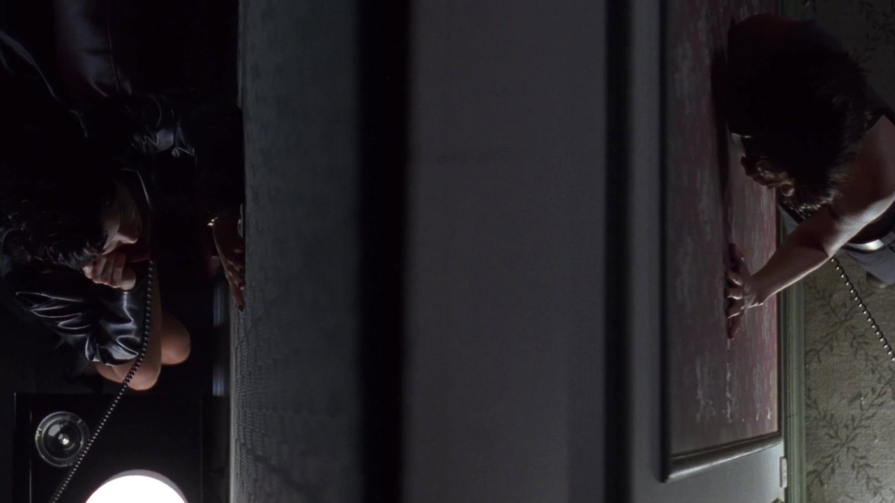 Bound - Torbido inganno (1996) - Sfondi — The Movie Database (TMDB)