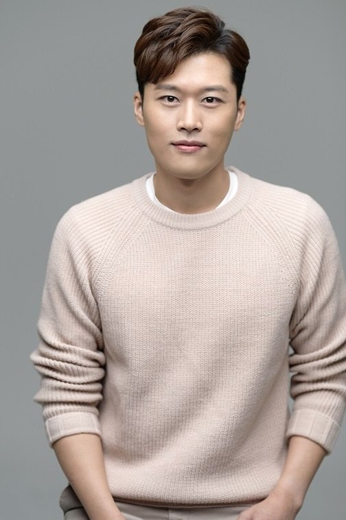 et billede af Kim Il-jung