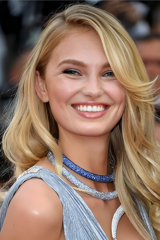 et billede af Romee Strijd