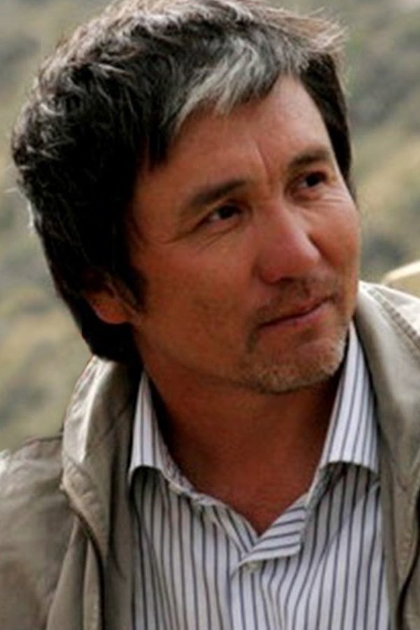 Sabit Kurmanbekov backdrop