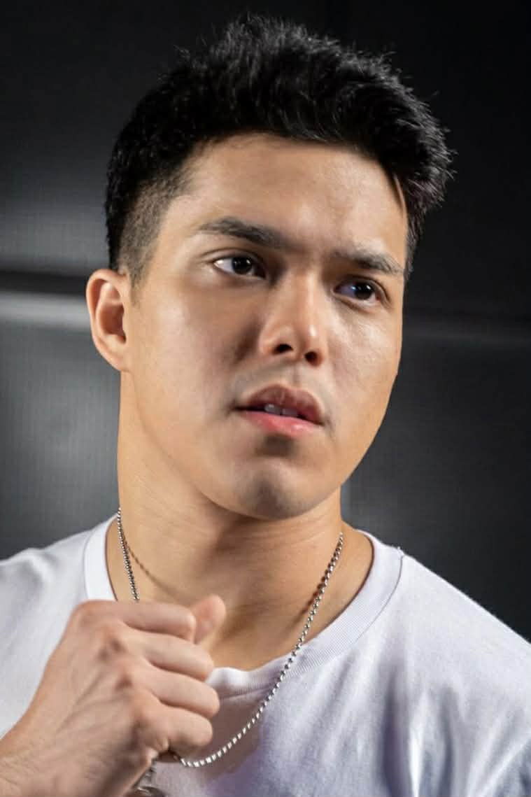 et billede af Elmo Magalona