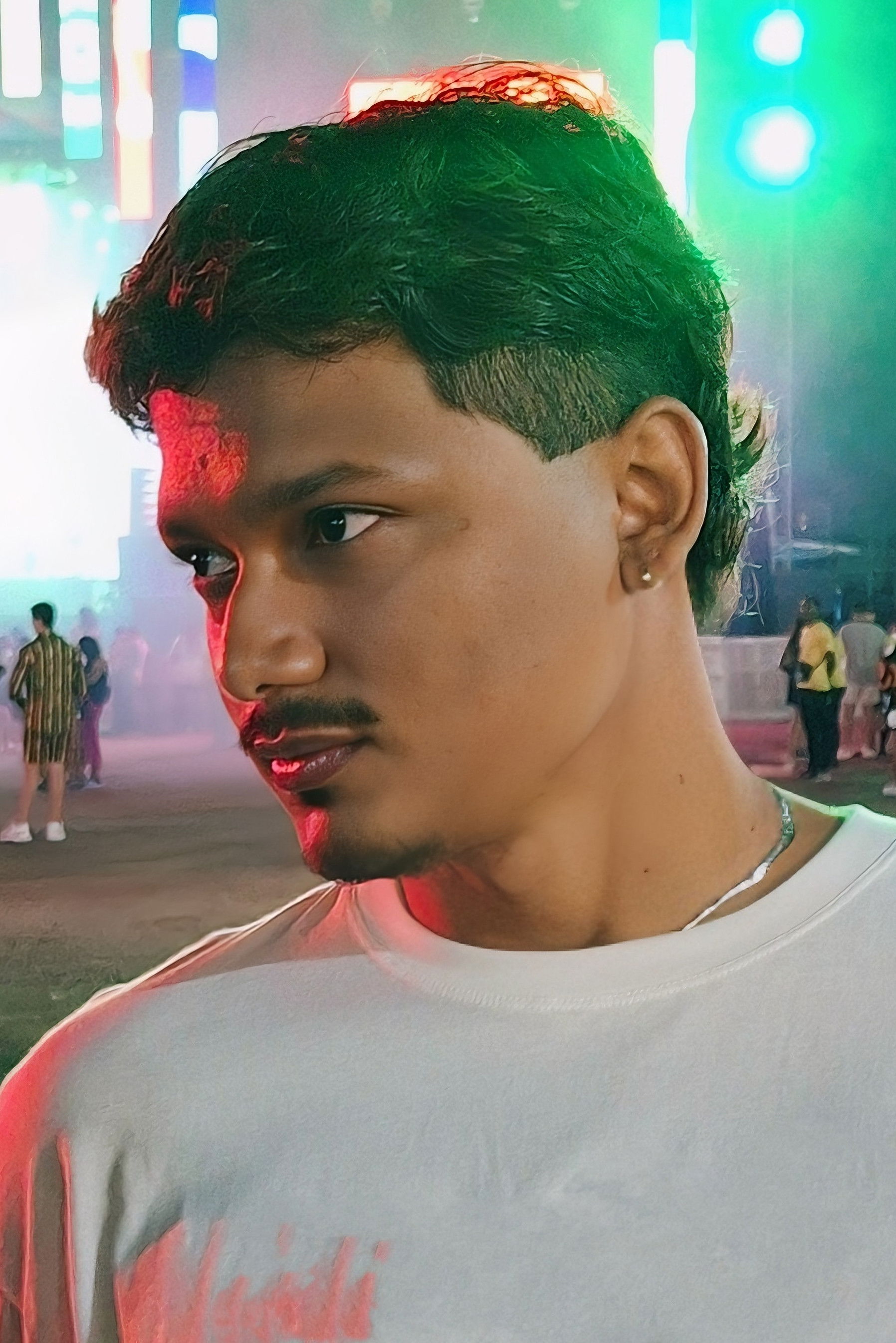 Et billede af Mabu Botelho