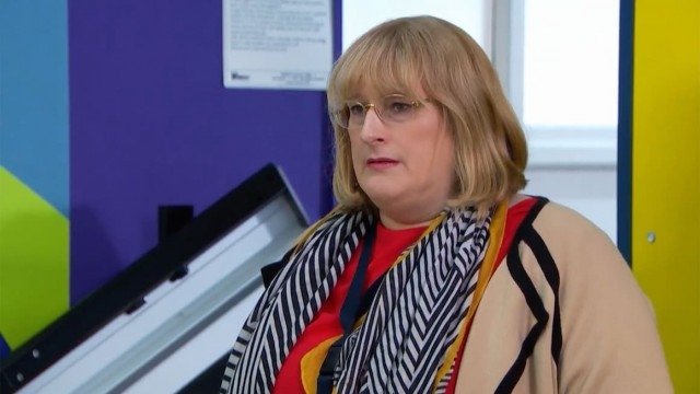 Hollyoaks 28x206