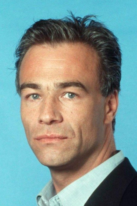 Klaus J. Behrendt