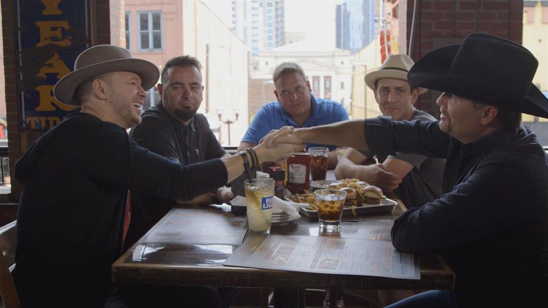 Wahlburgers