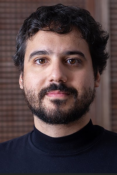 et billede af George Sauma