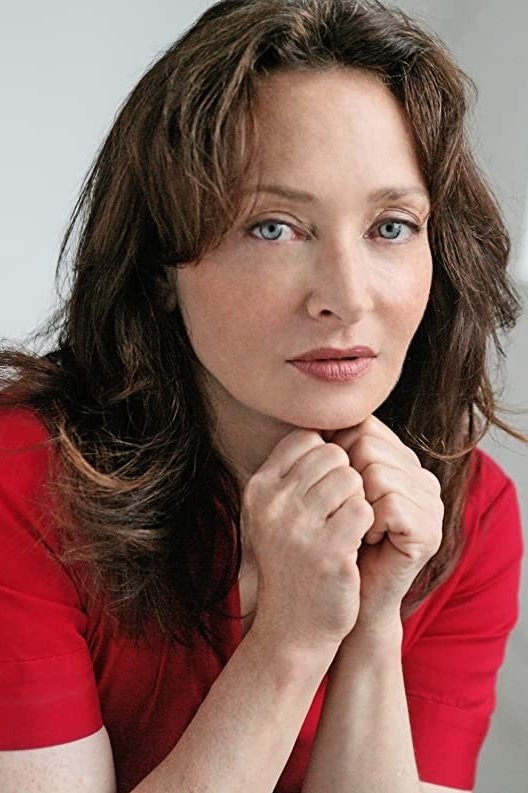 et billede af Catherine Lloyd Burns