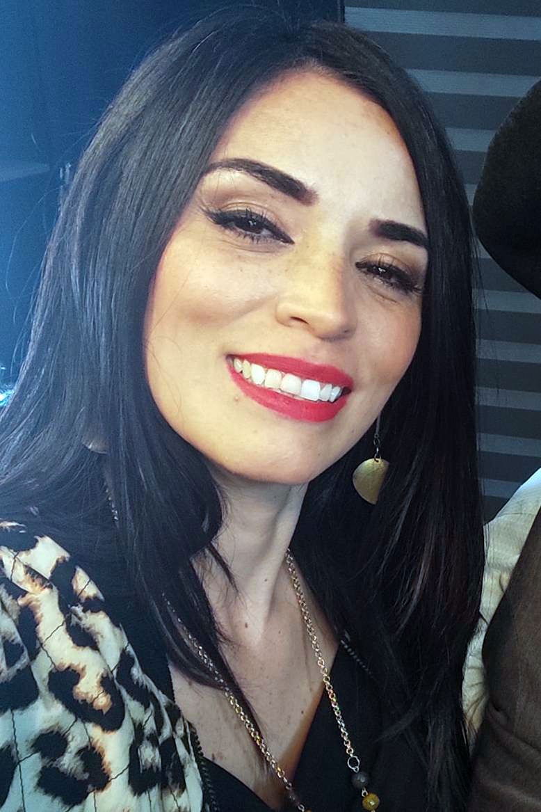 et billede af Zayra Manzo