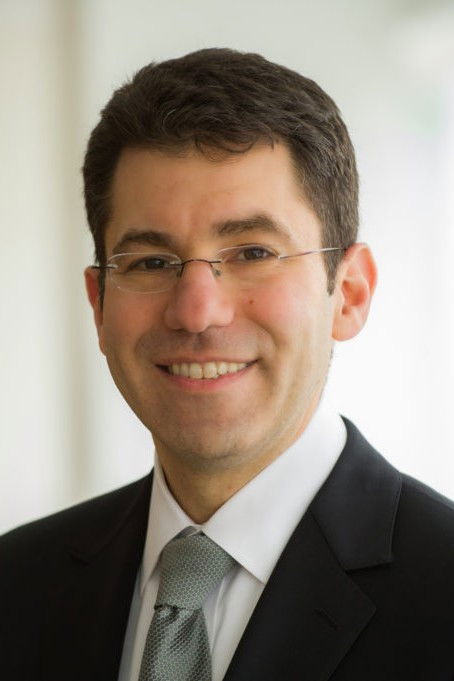 et billede af Steven A. Cook