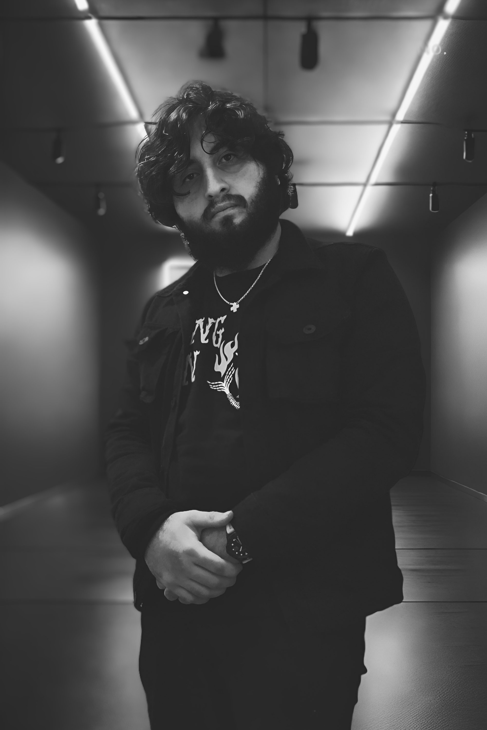 Adrián Leyva | Music