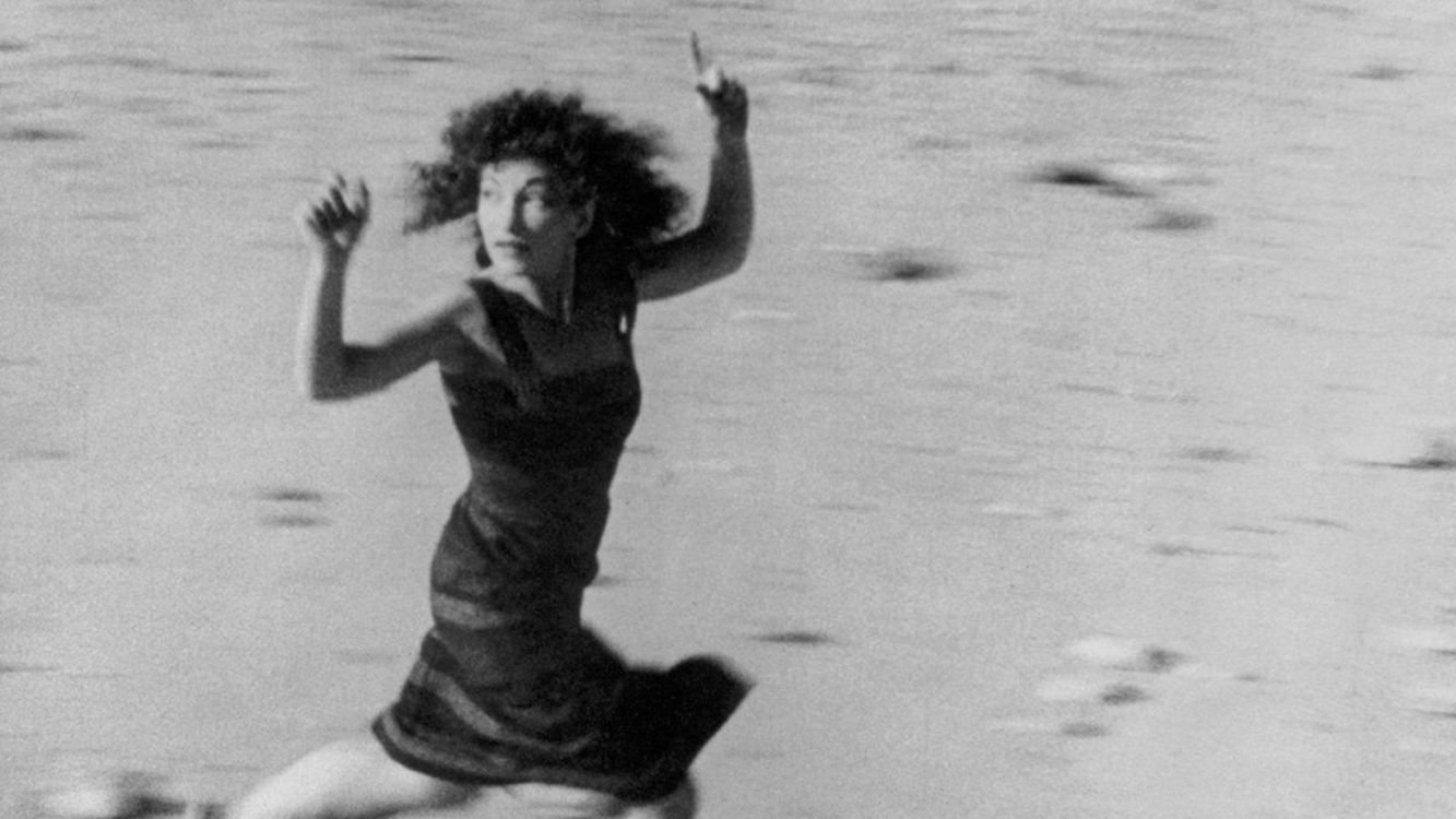 At Land (1944)