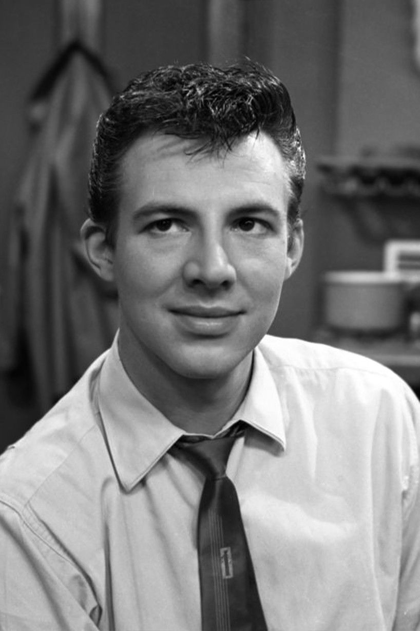 et billede af Philip Lowrie