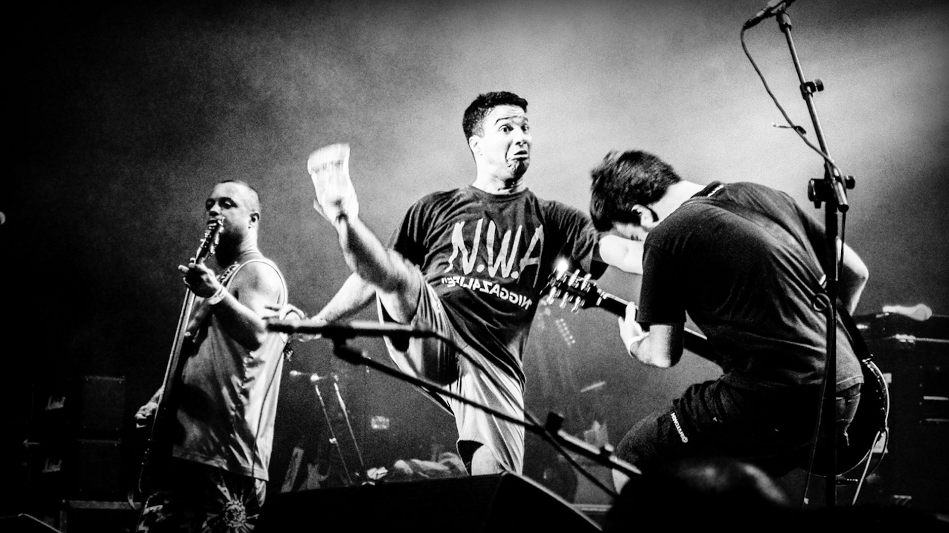 Imagem do Filme Dead Fish: 20 Anos (Ao Vivo)