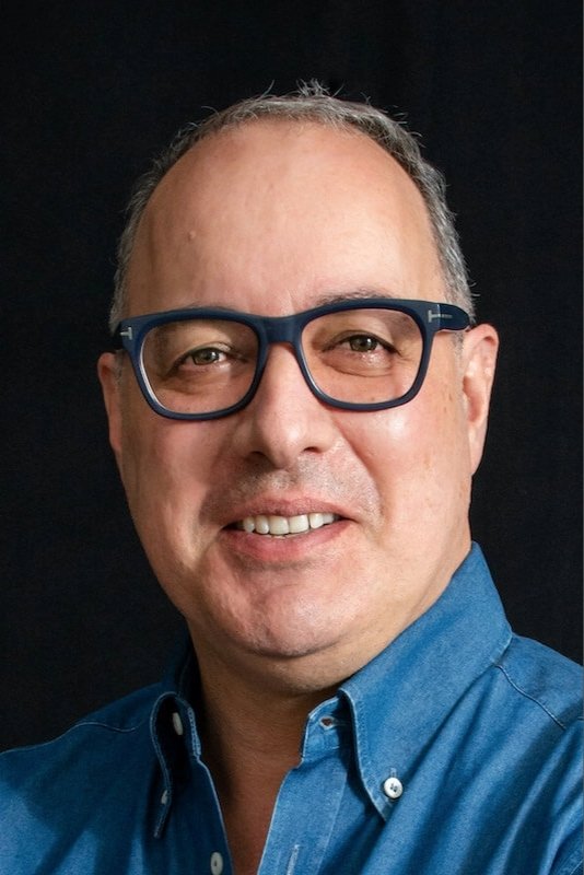 et billede af Dennis Berardi