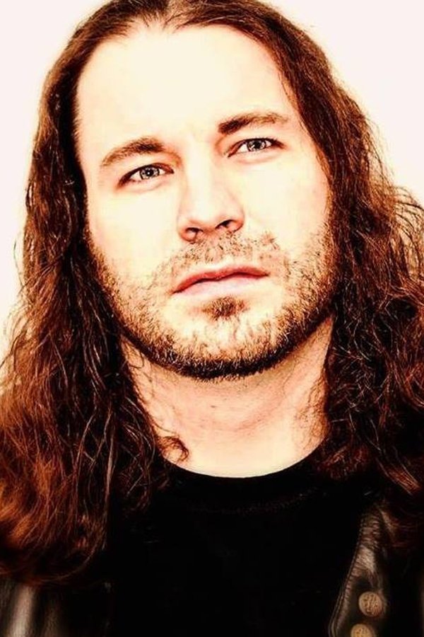 et billede af Chris Dubey