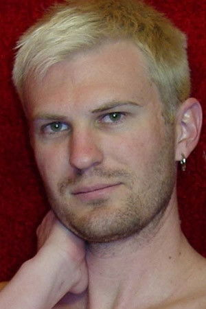 et billede af Luke Cross