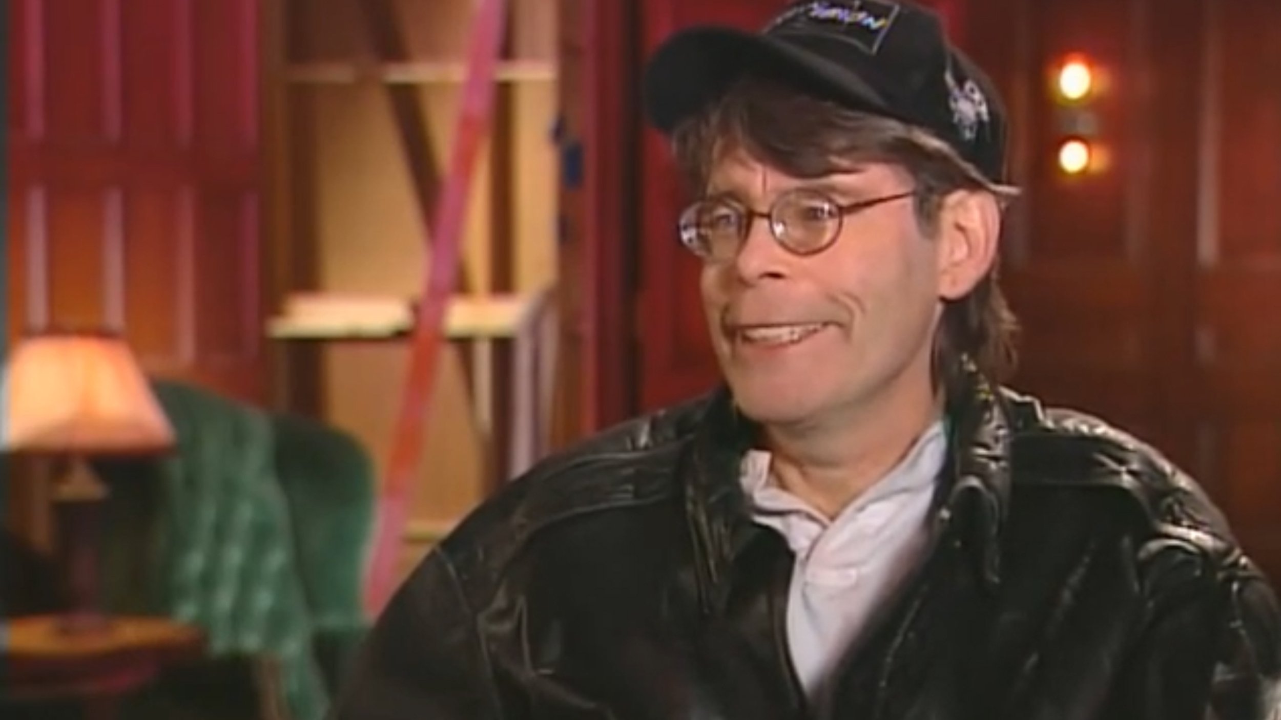 Thumbnail for Bad House: The Making of Stephen King's Rose Red Season 0 Episode 2