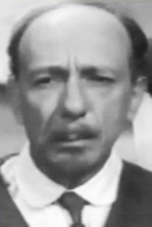 et billede af Yuri Pomerantsev