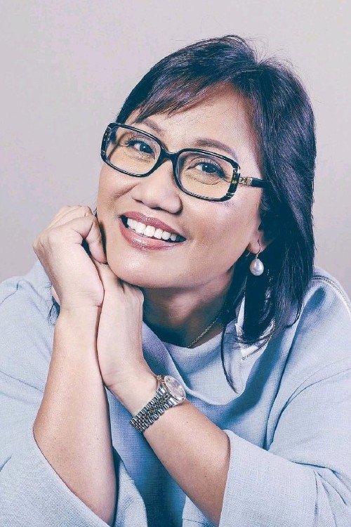 et billede af Olivia M. Lamasan