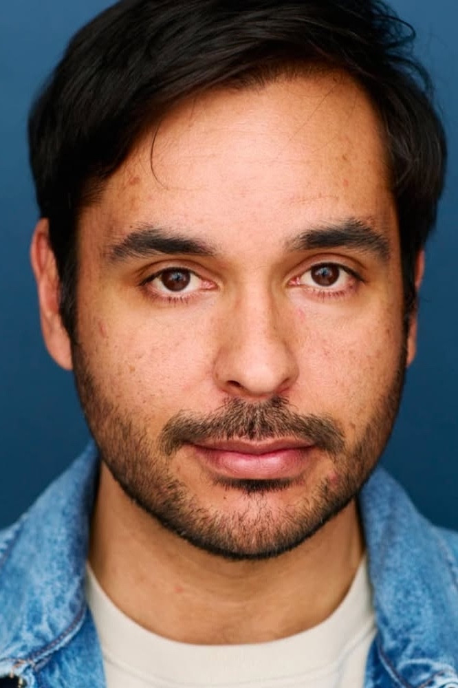 et billede af Derrick Acosta