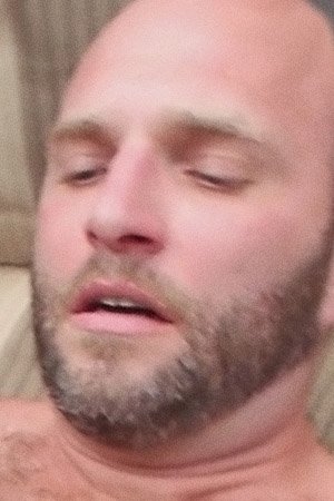 et billede af Conrad Stevens