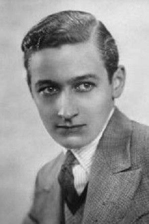 et billede af Lewis Shaw