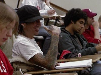 Tommy Lee Goes to College
